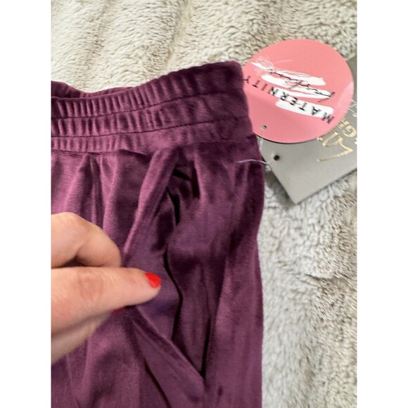 Lark + Grey Maternity Burgundy Sweat Pants Size Medium - Picture 5 of 9